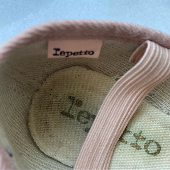 Repetto Paris Girl’s Pink Leather Ballet Slippers, size 28.5 - Picture 2 of 7
